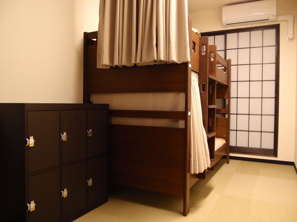 Space Hostel Tokyo Rom bilde